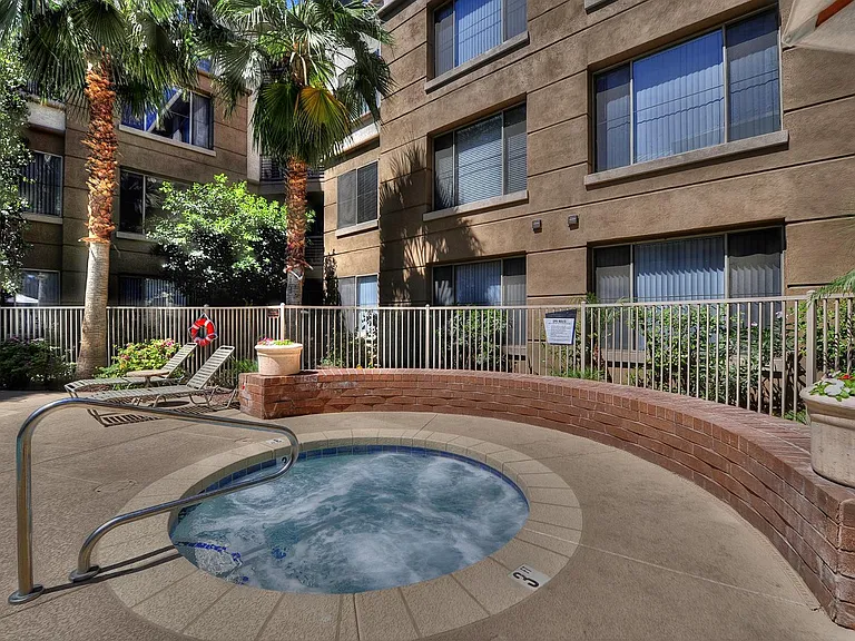 1701 E Colter St #177 — Photo 8