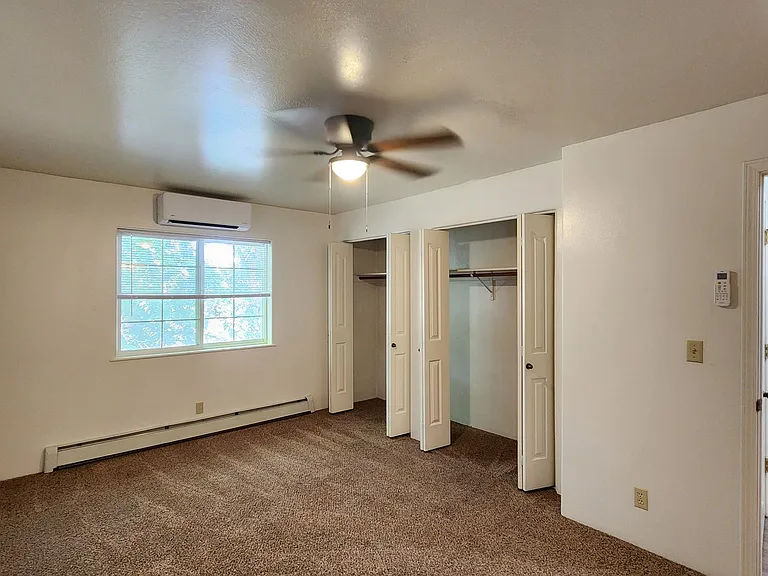 4104 Hillview Way — Photo 32