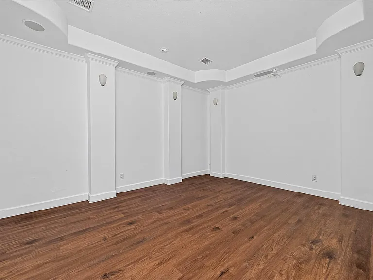 20003 Fieldtree Dr — Photo 40