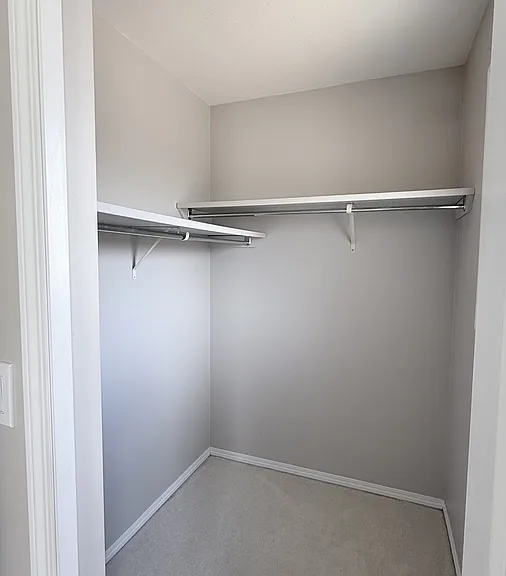135 Pawlychenko Ln — Photo 9