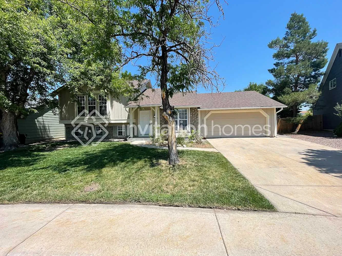 21501 E Aberdeen Dr Centennial, CO 80015 — Photo 1