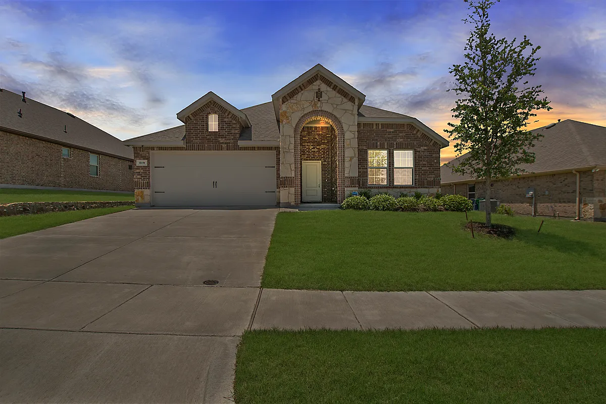 Building Photo - 219 Spirehaven Dr
