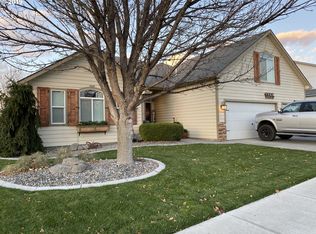 1155 E Hurlburt Ave, Hermiston, OR 97838