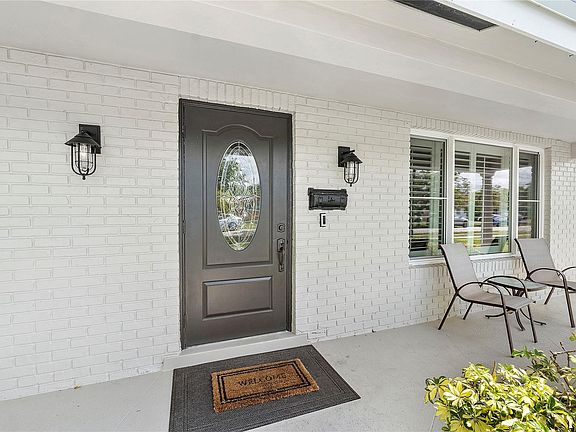 2nd image of 7400 NW 15th Street