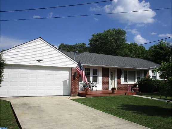 2nd image of 66 Sparks Ave
