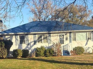 2438 N Jefferson St, Ottumwa, IA 52501