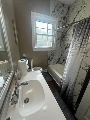 918 Forstall St — Photo 19