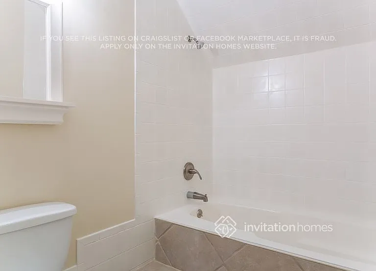 6150 Leslie St — Photo 20