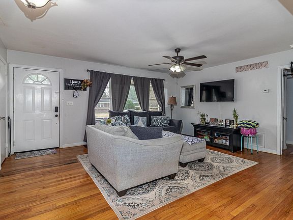 4th image of 2038 Wharton Drive