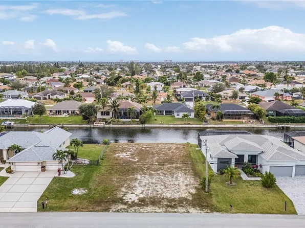 1426 SW 28th St, Cape Coral, FL 33914