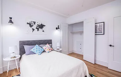 Rented by New York Casas Ltd.