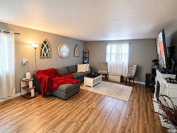 4th image of 5725 Council Ring Blvd