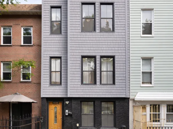 1250 Jefferson Avenue image 1 of 15