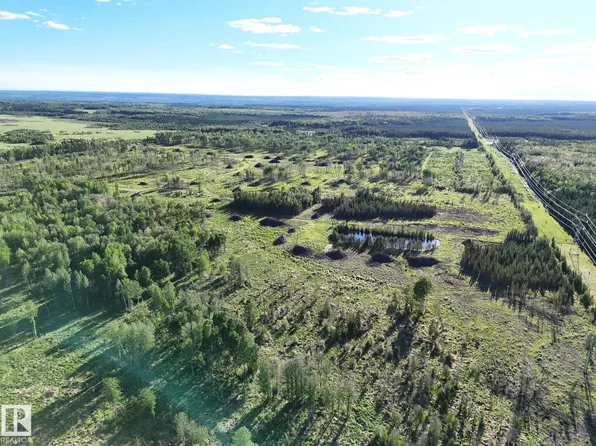 Township 522 Rrd 90 Rural, Yellowhead, AB T0E 0T0