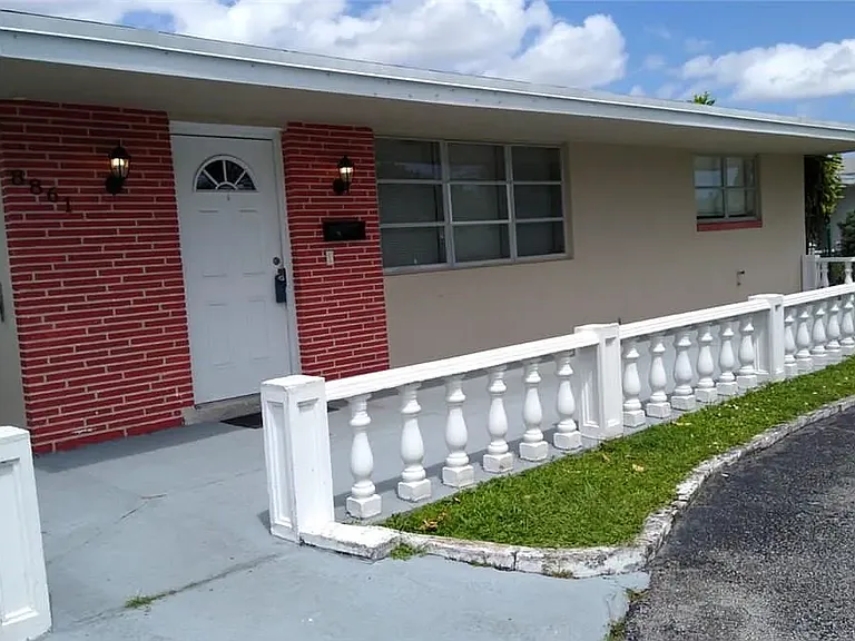 8861 NW 10th St — Photo 9