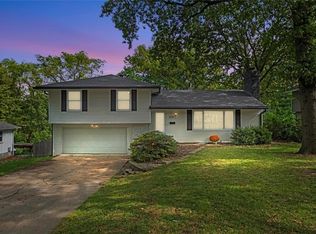 5737 Blackhoof Trl, Shawnee, KS 66203