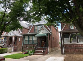 24436 89th Ave, Bellerose, NY 11426