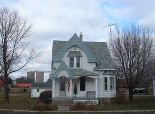 357 W 3rd St, Dallas City, IL