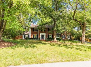 26 The Orchards Ln, Saint Louis, MO 63132