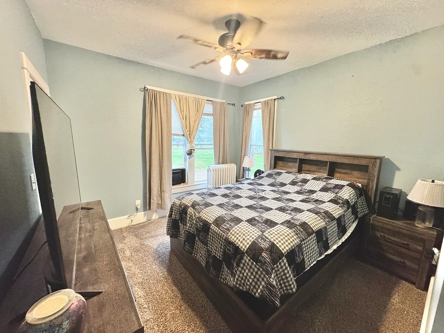 2 bed, $1,350 — Photo 3