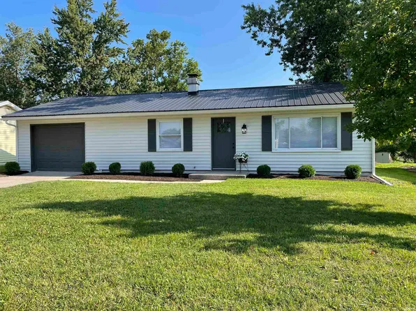 2004 W Barcelona Dr, Muncie, IN 47304