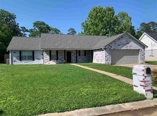 865 Jewel St, Vidor, TX 77662