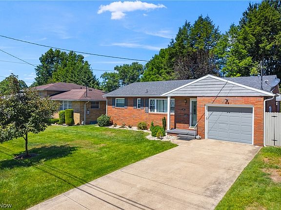 3rd image of 3403 Foley Dr