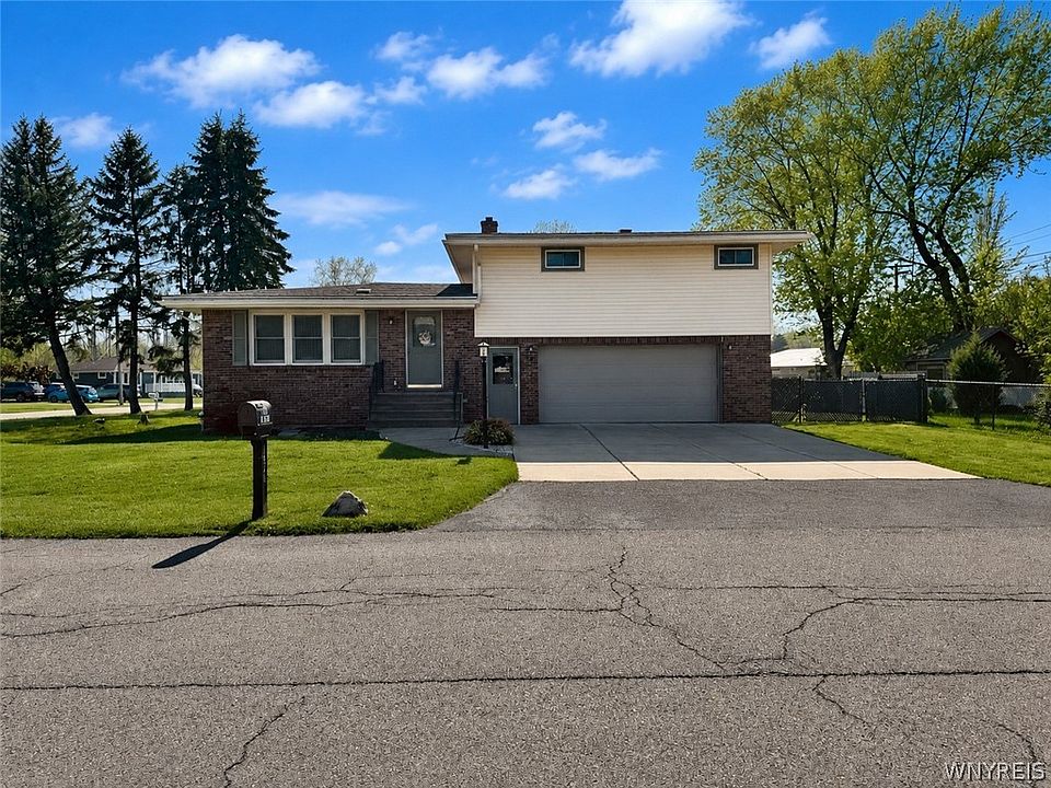 1st image of 1626 S Bend Ln