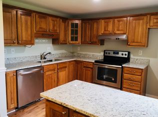 7054 Autumnhill Ln, Bartlett, TN 38135