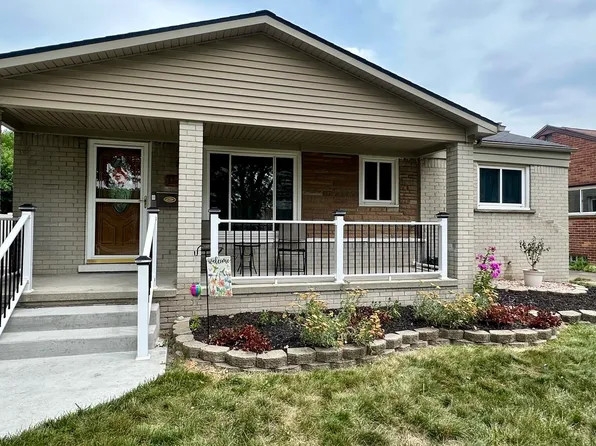 15111 Cameron St, Southgate, MI 48195