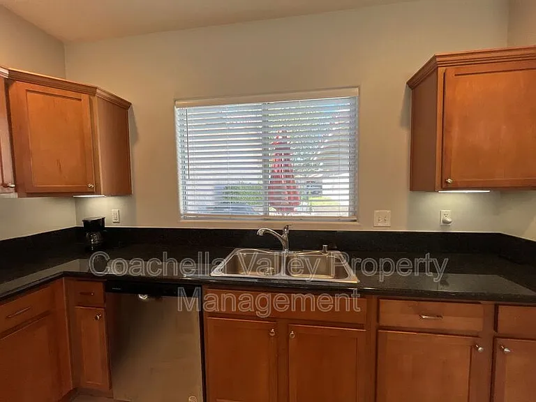 82368 Lancaster Way — Photo 33
