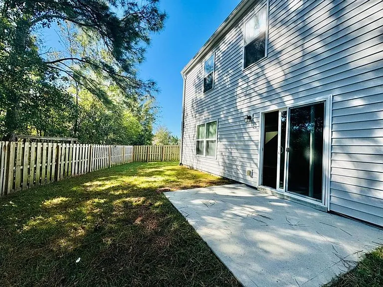 651 Hogan Dr — Photo 21