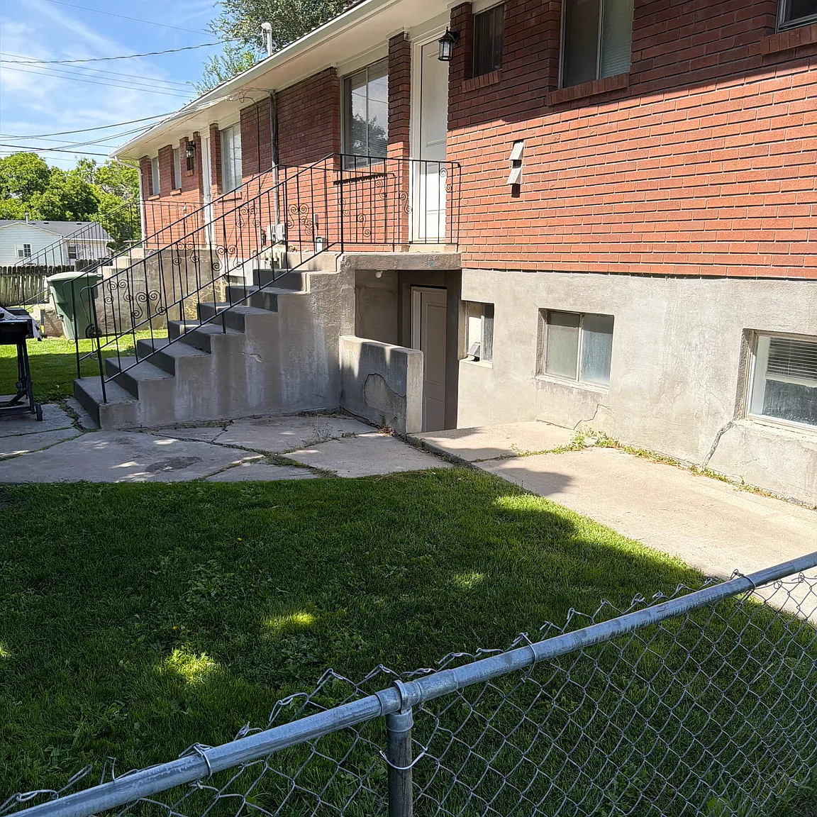 1 bed, 875 sqft, $900 — Photo 2