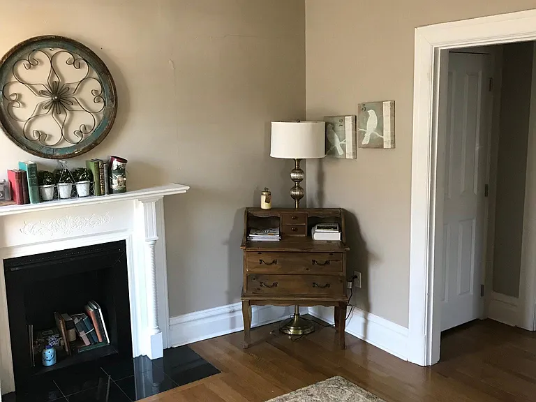 335 Thorn St #1 — Photo 7