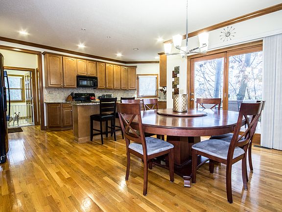 2nd image of 6074 Highland Hills Dr