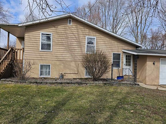 2nd image of 25998 May St