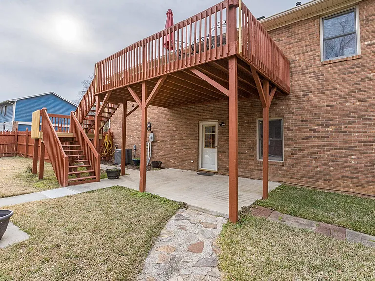 5038 Clearwater Lake Rd — Photo 3