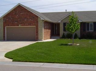 1422 N Decker St, Wichita, KS 67235