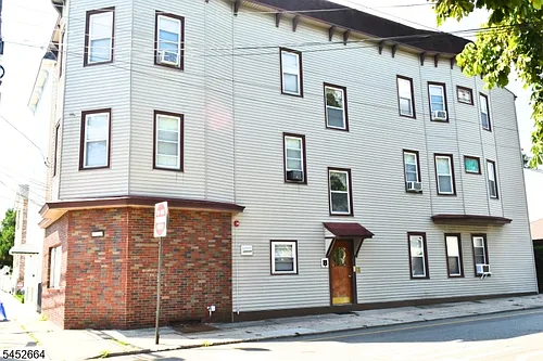 139 Ray St #1 Photo 1 139 Ray St #1 Photo 1