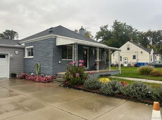 32417 Linderman Ave, Warren, MI 48093