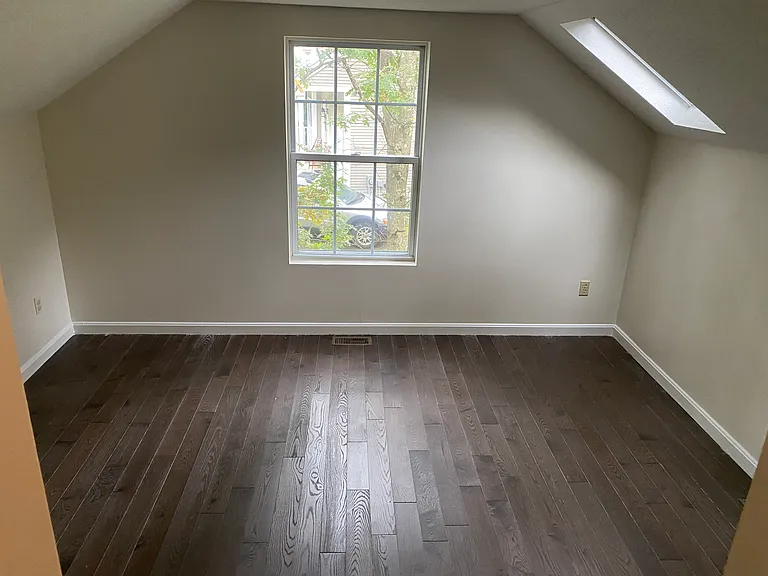 15 Farrington St — Photo 11