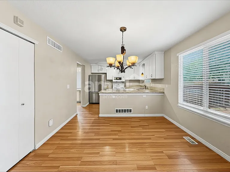 4261 Choke Cherry Ave — Photo 5