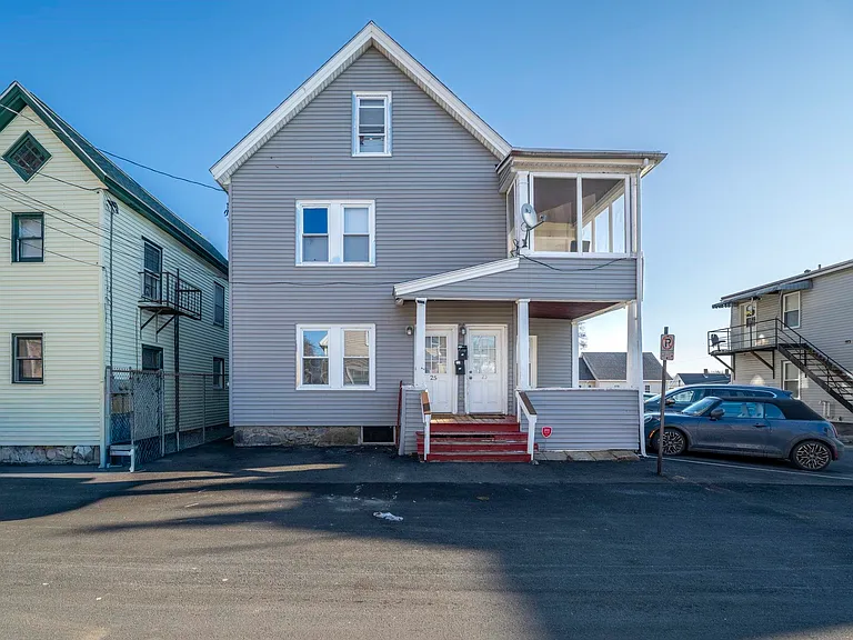 25 Salem St — Photo 1
