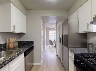 7227 Richfield St #1B-1BA-702SQFT, Paramount, CA 90723
