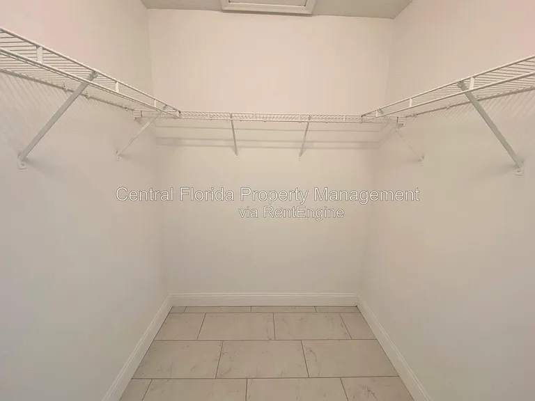 4115 Andover Cay Blvd — Photo 29