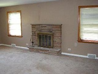 4th image of 1220 Willow Ave