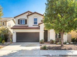 28430 Old Spanish Trl, Saugus, CA 91390