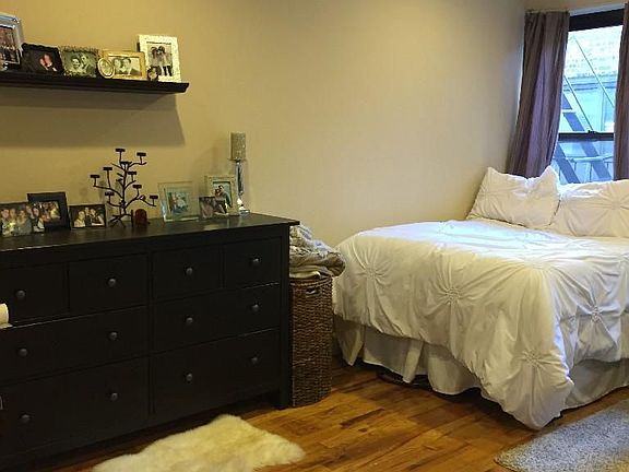 4th image of 305 E 95th St APT 3E