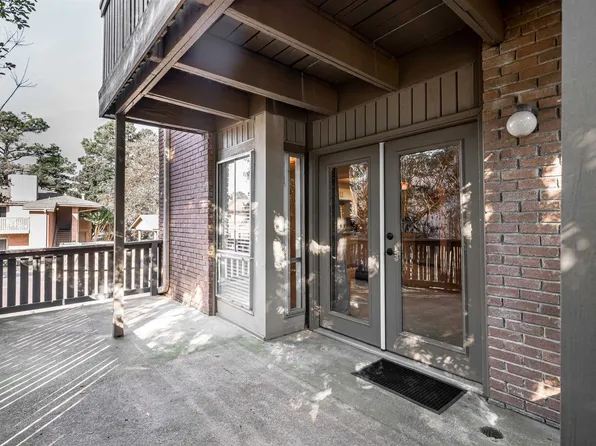 816 Creekside Dr #2504, Memphis, TN 38117