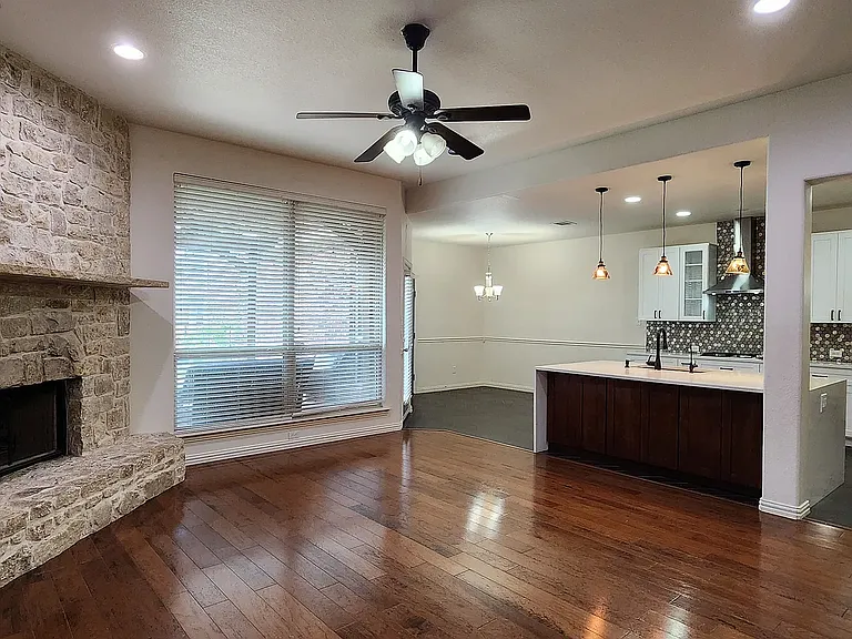 5604 Belton Ln — Photo 32